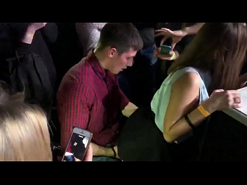 ❤️ Tinuod nga sekso sa usa ka nightclub sa Russia. Ang 18-anyos nga Ruso nga babaye sa anus ug puwerta nakighilawas sa usa ka nightclub super sex sa ceb.wassell.ru